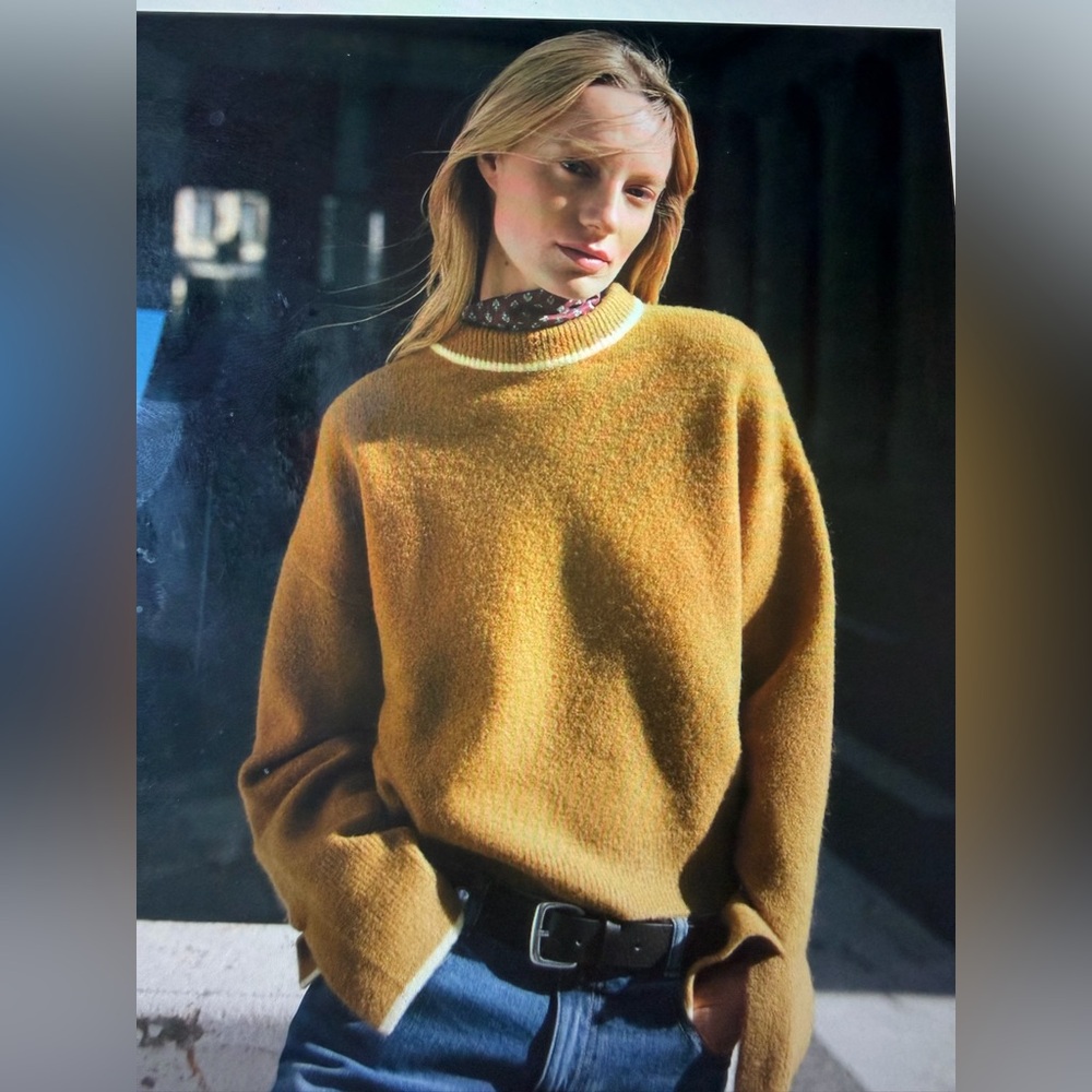 Zara Women's Mustard Sweater
